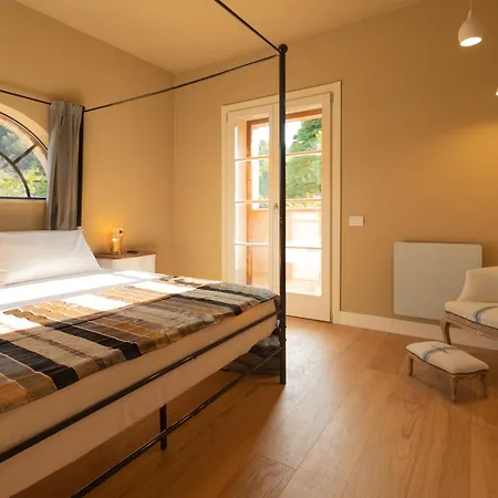 Luce Boutique 4*